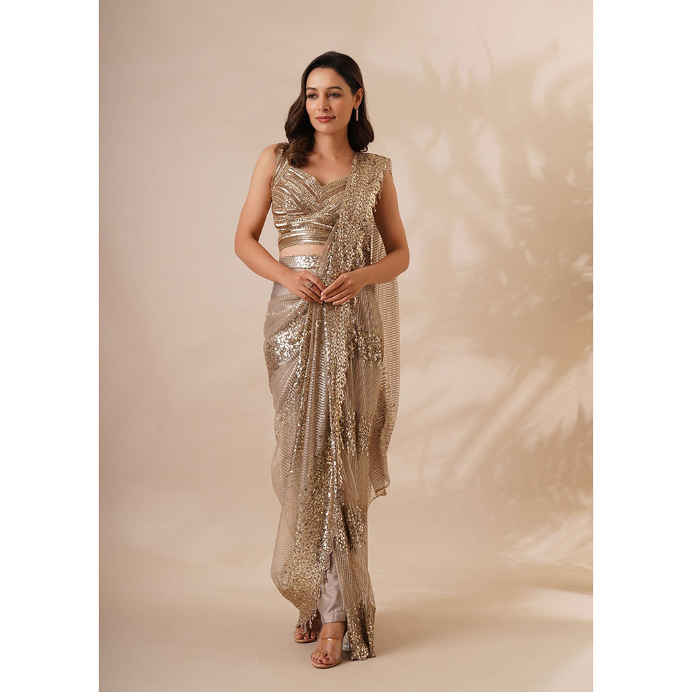 CHAASHNI BY MAANSI & KETAN Embellished Gold Pre-Drape Saree with Stitched Blouse