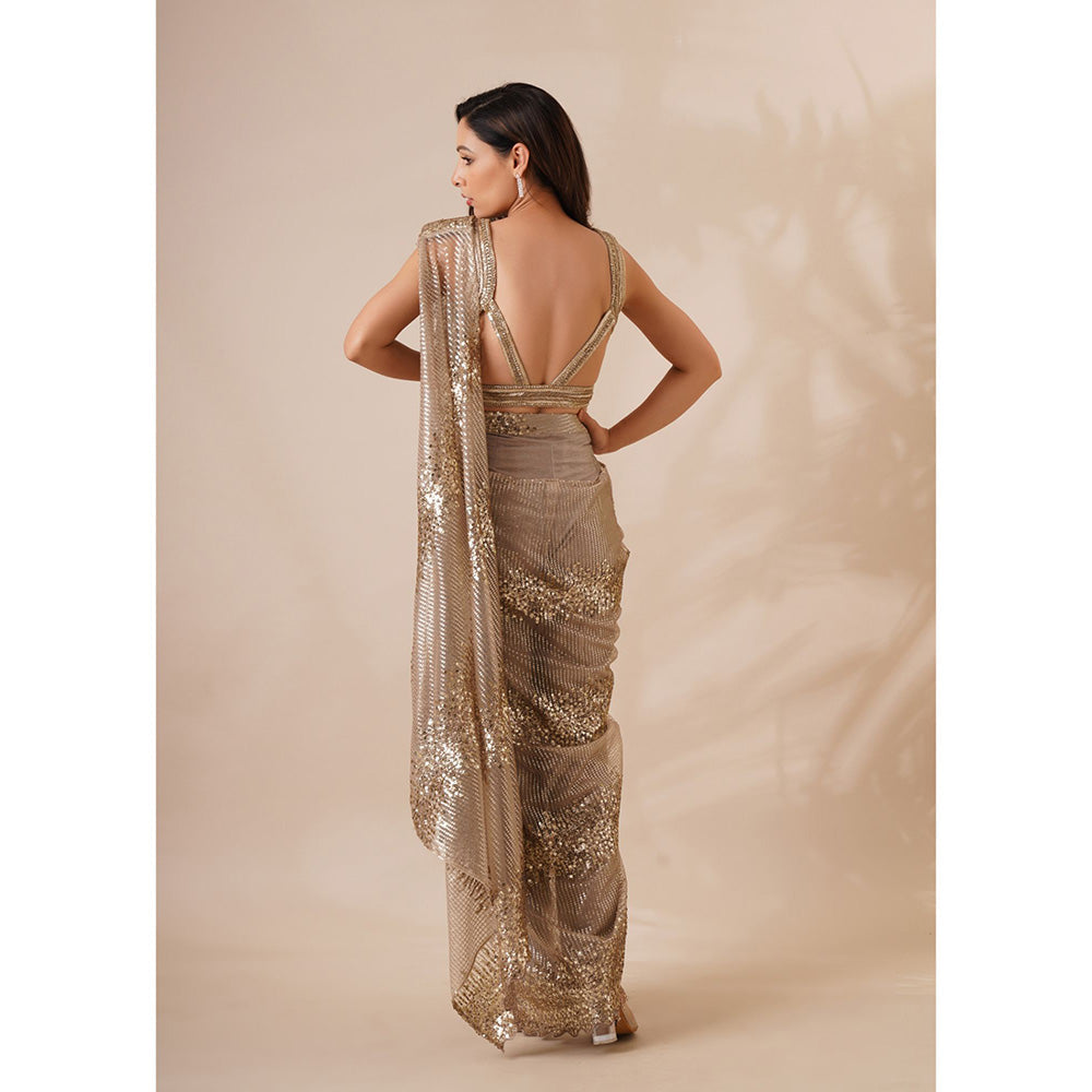 CHAASHNI BY MAANSI & KETAN Embellished Gold Pre-Drape Saree with Stitched Blouse