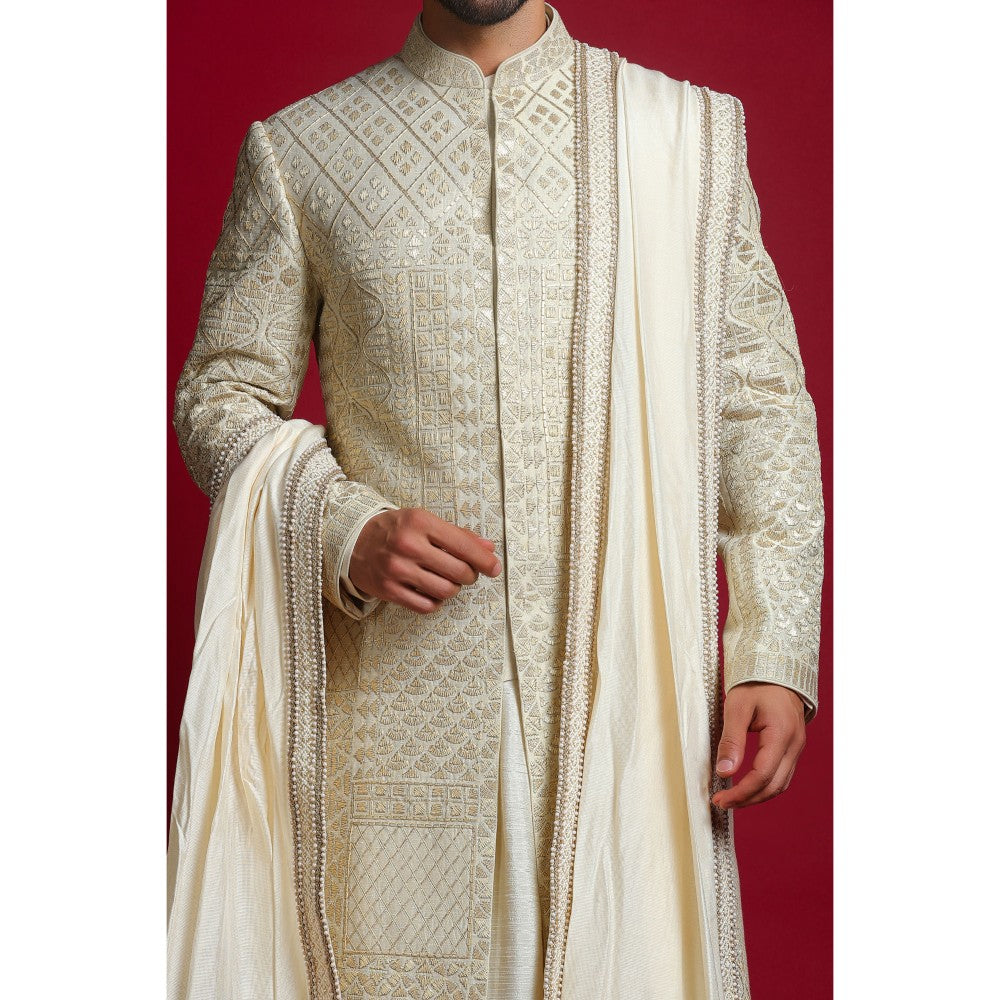 CHAR CHAAND Ivory Luxe Embroidery Kurta with Churidar and Sherwani with Dupatta (Set of 4)