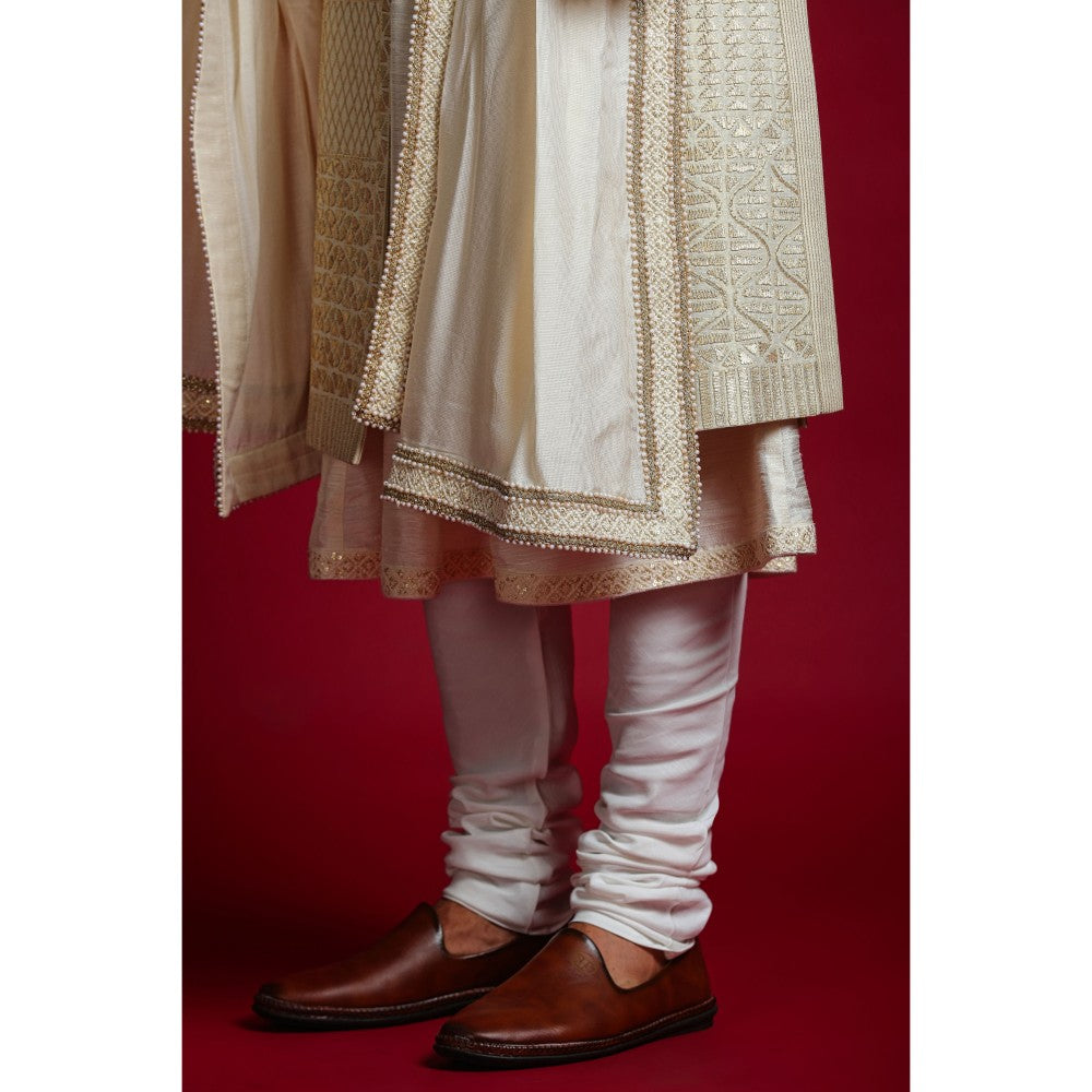 CHAR CHAAND Ivory Luxe Embroidery Kurta with Churidar and Sherwani with Dupatta (Set of 4)