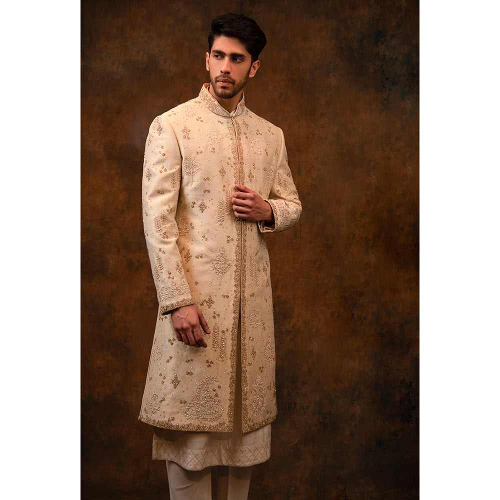 CHAR CHAAND Enchanted Ivory Floral Beaded Sherwani with Kurta and Churidar with Stole