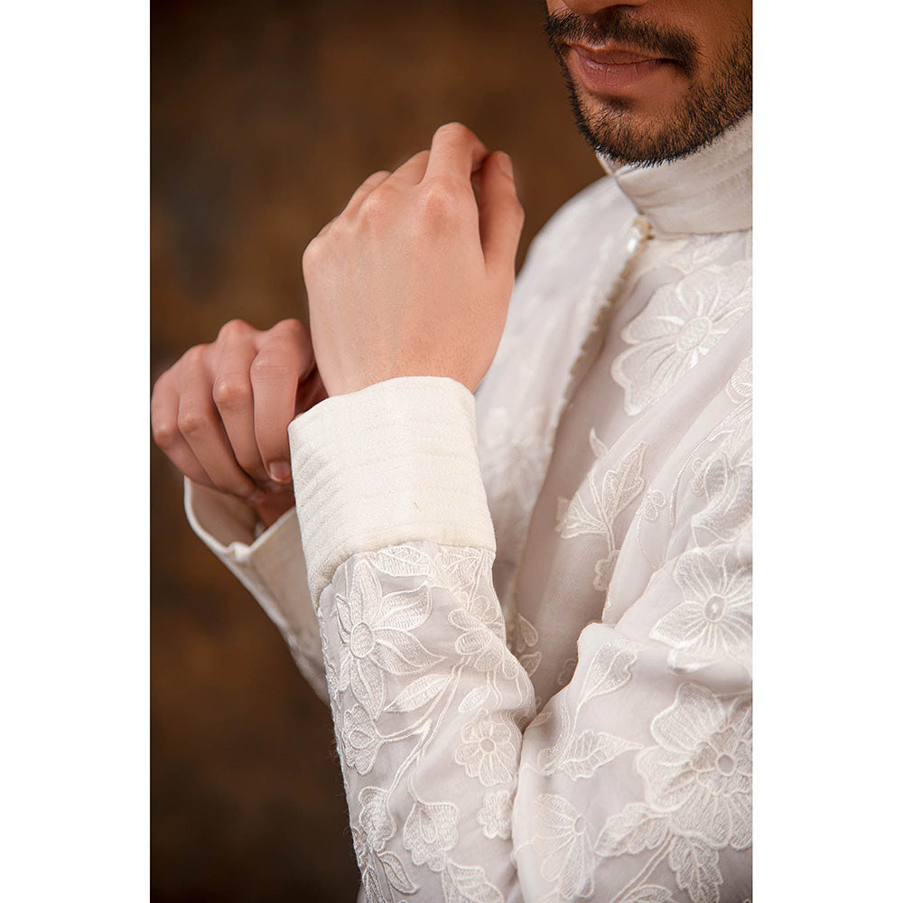 CHAR CHAAND White Floral Silk Kurta