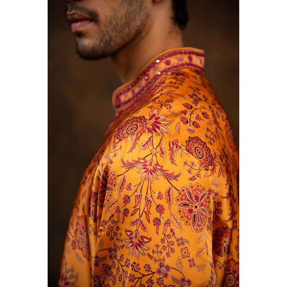 CHAR CHAAND Men Mustard Kurta