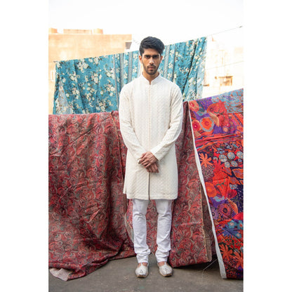 CHAR CHAAND Men Ivory Kurta
