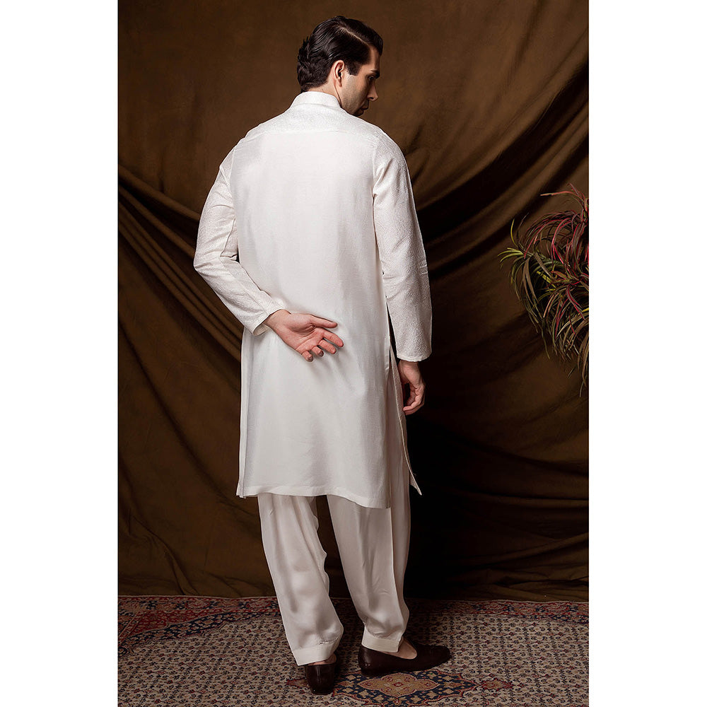 CHAR CHAAND White Baadla Jacquard Kurta