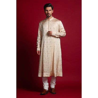 CHAR CHAAND Classic Cream Mughal Aari Embroidery Sherwani Set