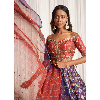 CHAASHNI BY MAANSI & KETAN Purple Printed Lehenga With Blouse And Dupatta (Set of 3)