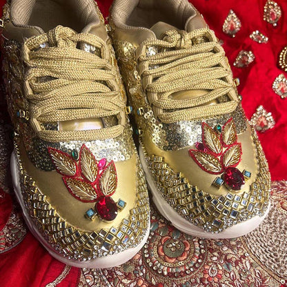 Chal Jooti Ballad Of Colors Gold Sneakers