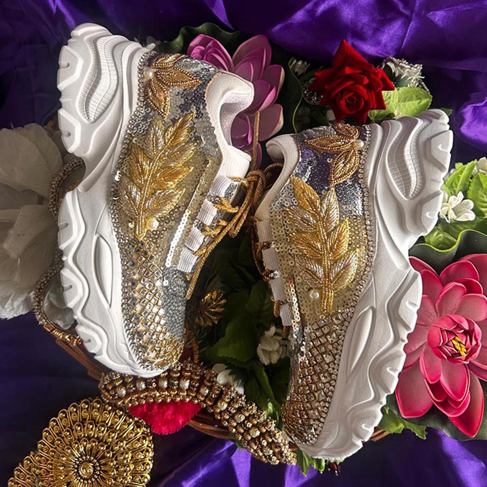 Chal Jooti Her Highness White Sneakers