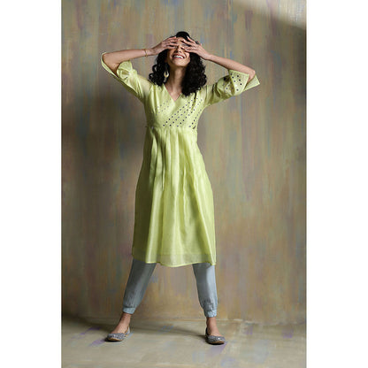 Charkhee Lime Yellow Chanderi Kurta with Joggers (Set of 3)