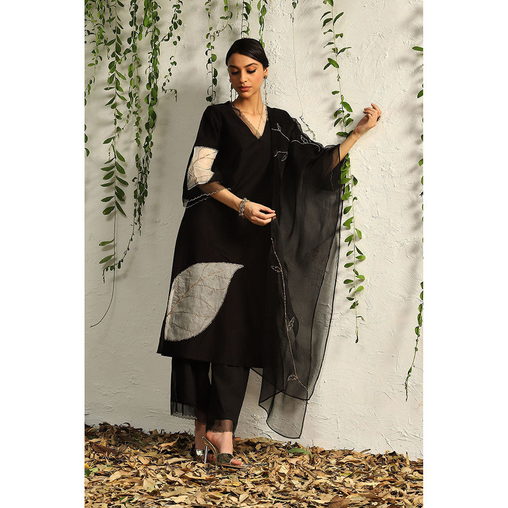 Charkhee Black and White Chanderi Straight Kurta with Pants and Dupatta (Set of 3)