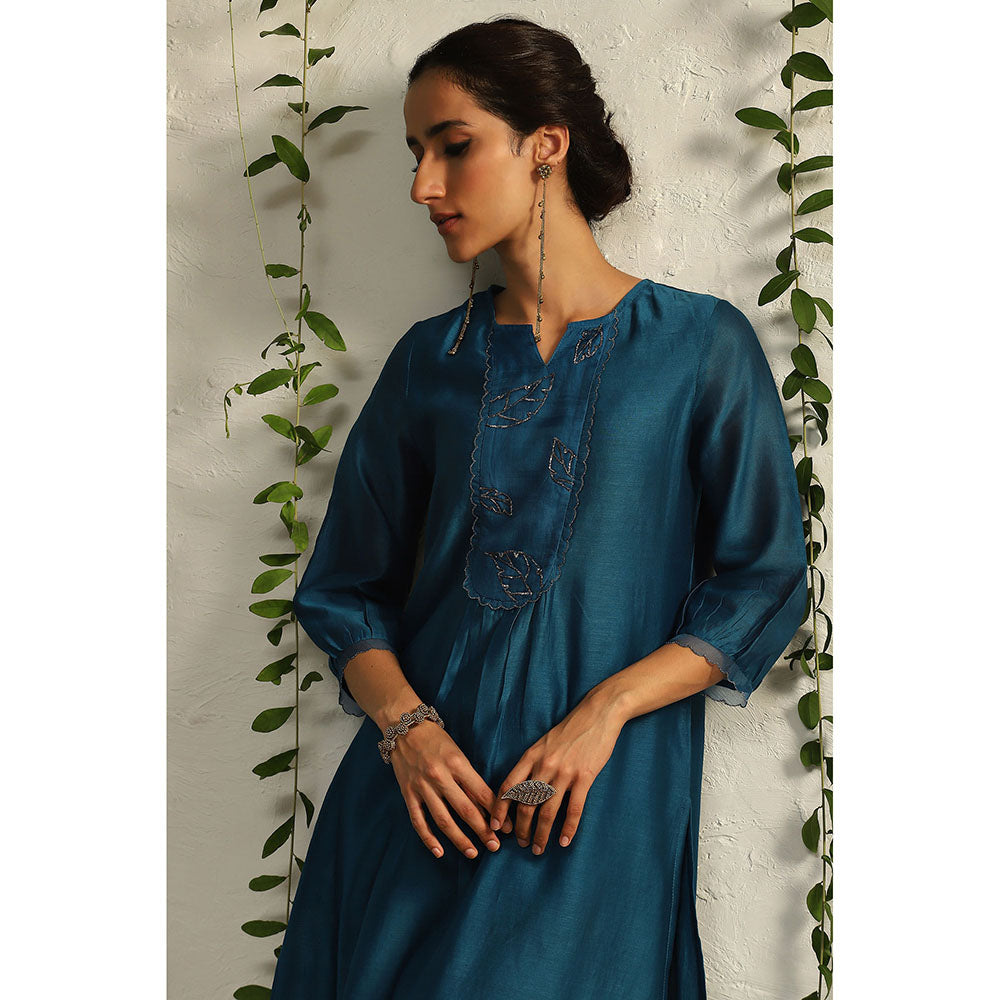 Charkhee Teal Chanderi Flowy Kurta with Pants and Dupatta (Set of 3)