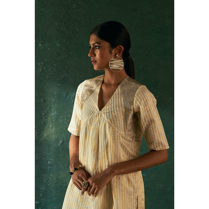 Charkhee Midas Ivory Tissue Stripe Kurta with Pant & Dupatta (Set of 3)