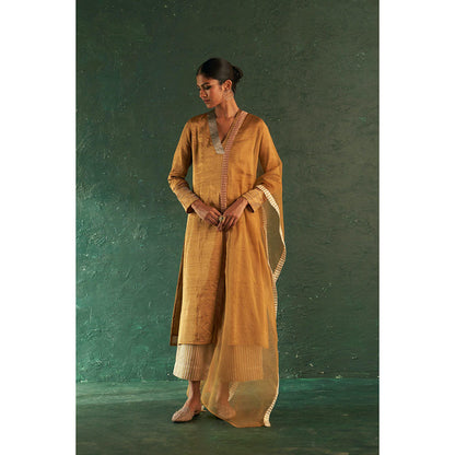 Charkhee Midas Gold Tissue Kurta (Set of 3)