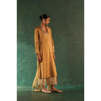 Charkhee Midas Gold Tissue Kurta (Set of 3)