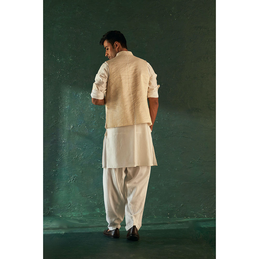 Charkhee Mens White Straight Kurta With Salwar And Jacket (Set of 3)