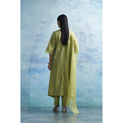 Charkhee Aura Sheen Green Kurta with Pant and Dupatta (Set of 3)