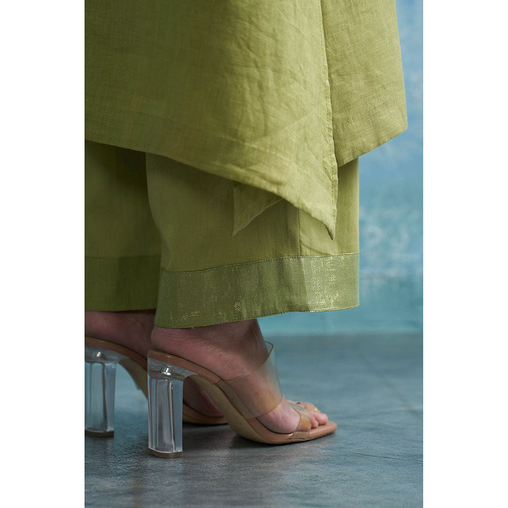 Charkhee Aura Sheen Green Kurta with Pant and Dupatta (Set of 3)