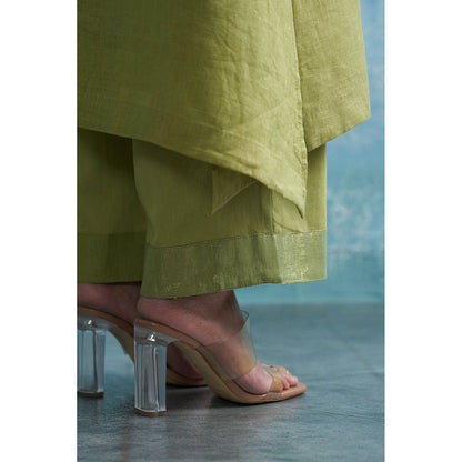 Charkhee Aura Sheen Green Kurta with Pant and Dupatta (Set of 3)