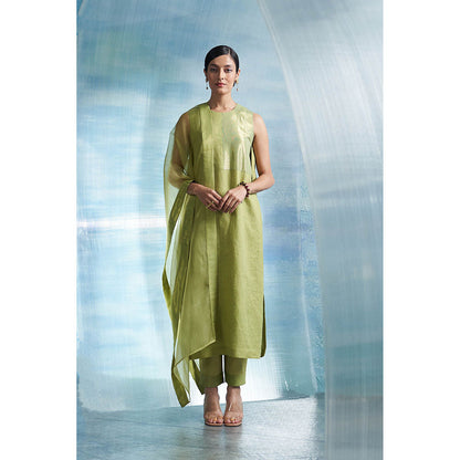 Charkhee Aura Sheen Green Sleeveless Kurta with Pant and Dupatta (Set of 3)
