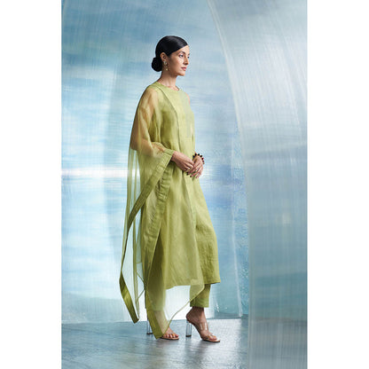 Charkhee Aura Sheen Green Sleeveless Kurta with Pant and Dupatta (Set of 3)