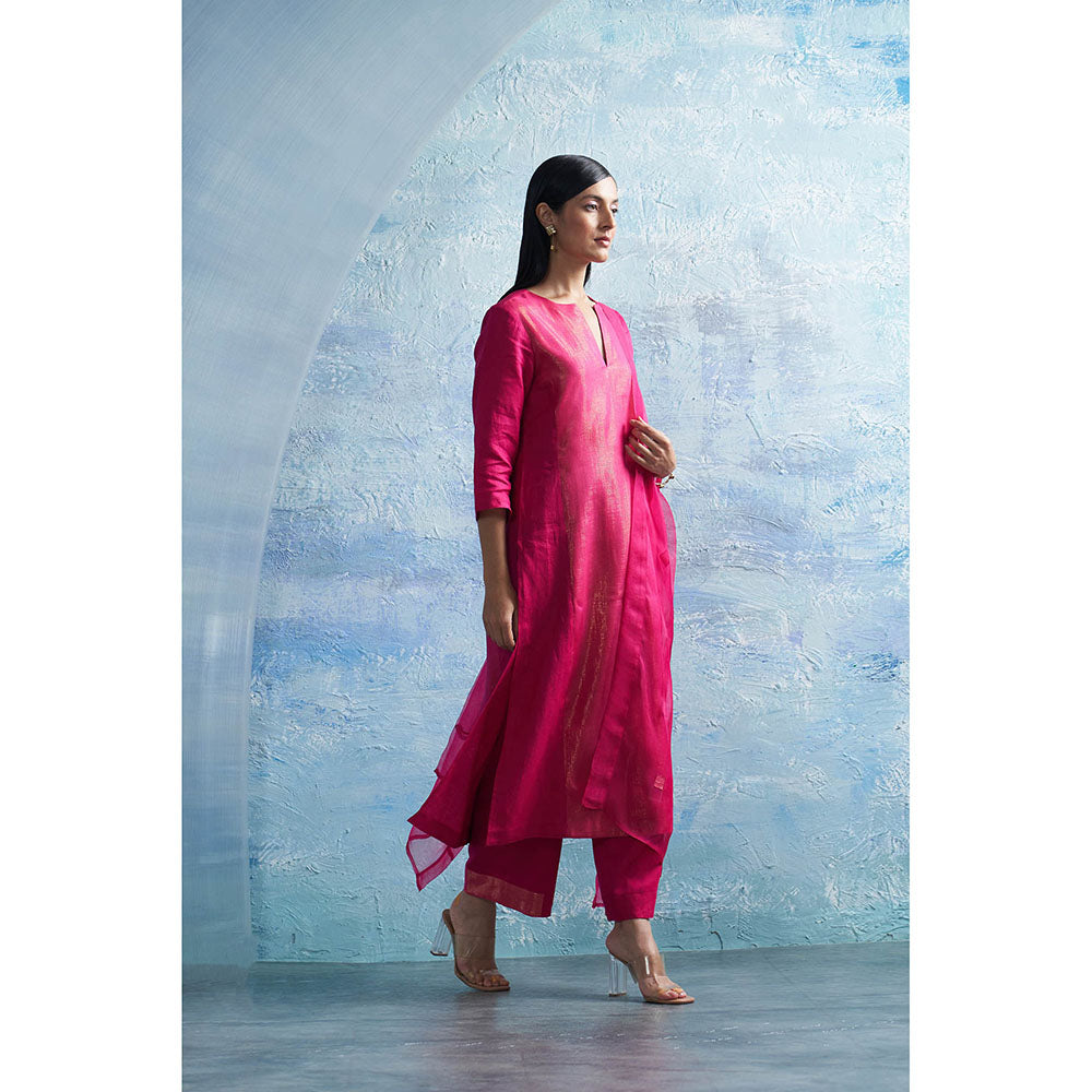 Charkhee Aura Fuchsia Pink Kurta with Palazzo and Dupatta (Set of 3)