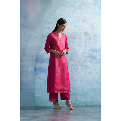 Charkhee Aura Fuchsia Pink Kurta with Palazzo and Dupatta (Set of 3)