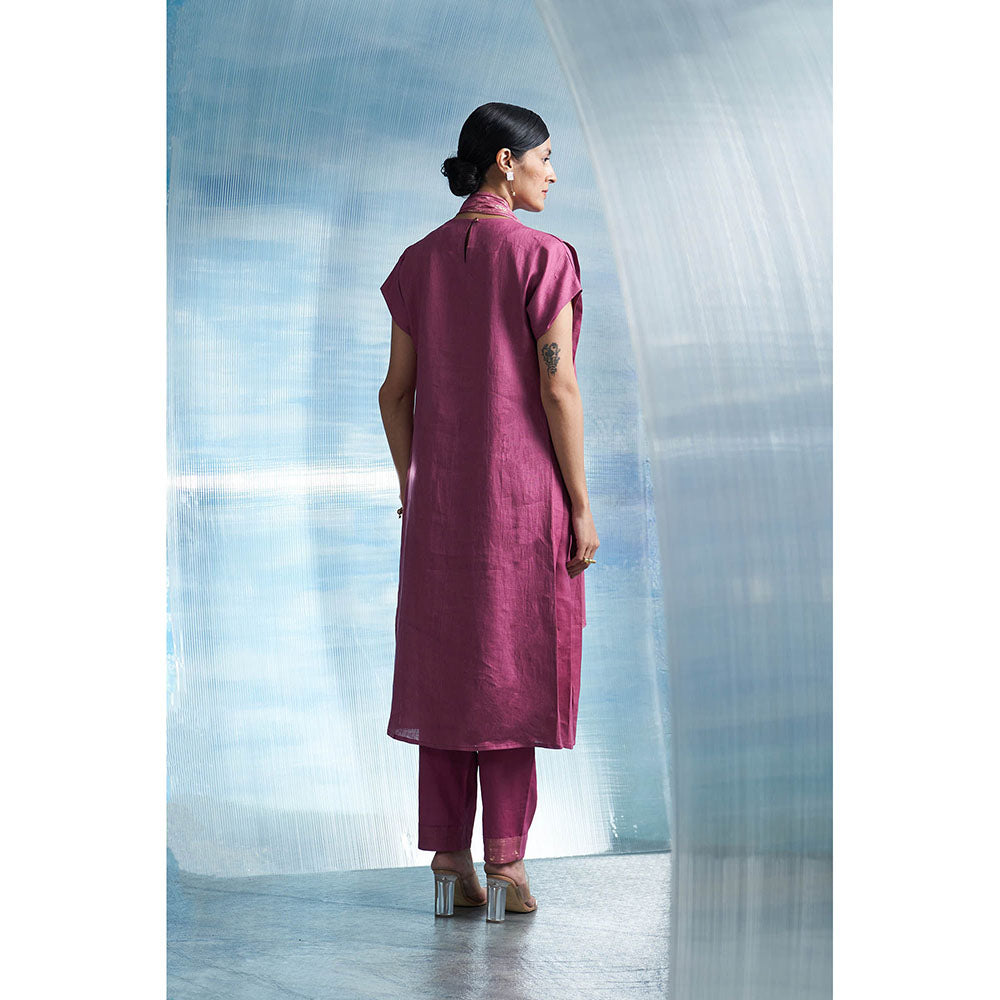 Charkhee Aura Grape Purple Drape Scarf Kurta with Pant (Set of 2)