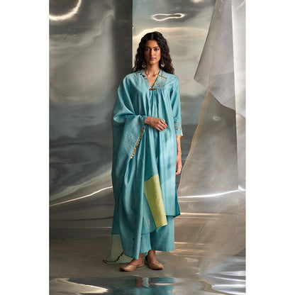 Charkhee Blue Mis'R Embroidered V-Neck Kurta with Pant and Dupatta (Set of 3)