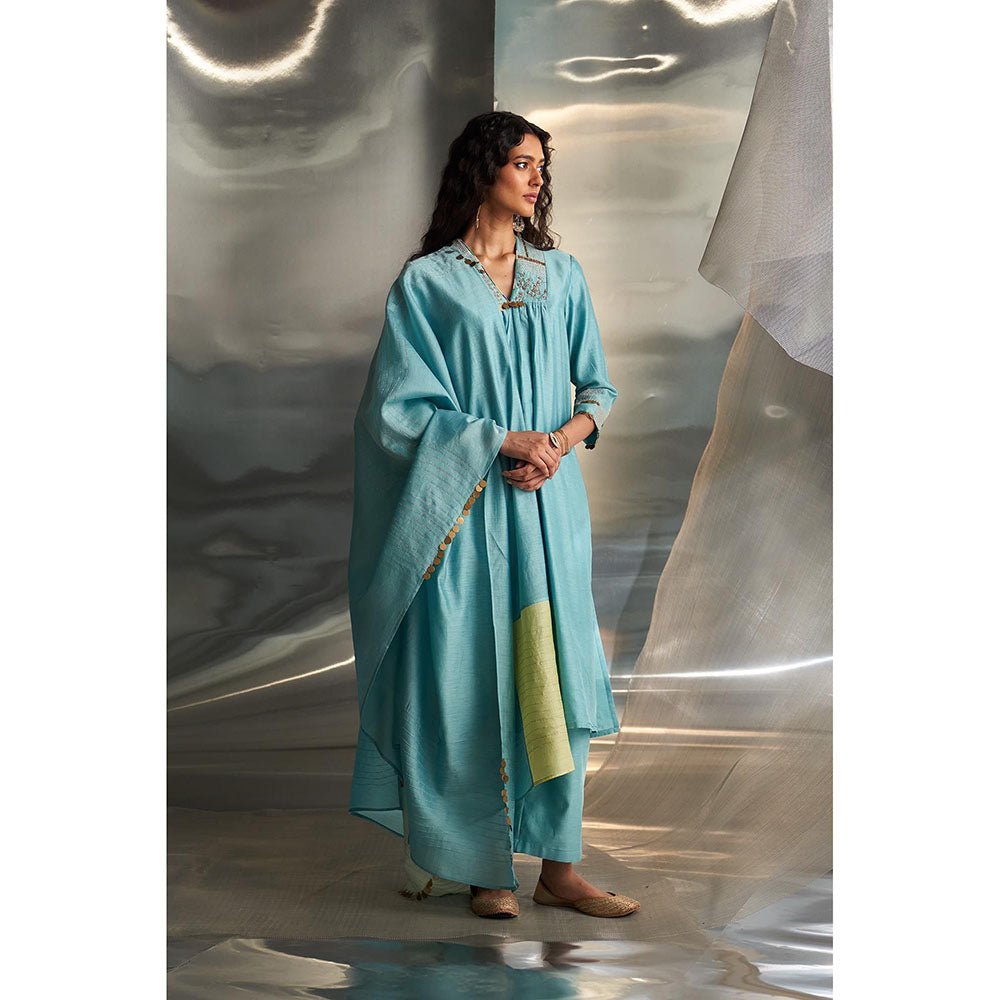 Charkhee Blue Mis'R Embroidered V-Neck Kurta with Pant and Dupatta (Set of 3)