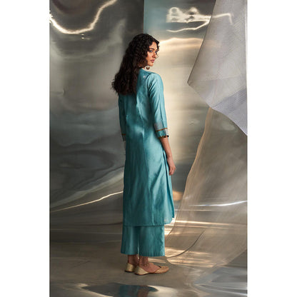 Charkhee Blue Mis'R Embroidered V-Neck Kurta with Pant and Dupatta (Set of 3)