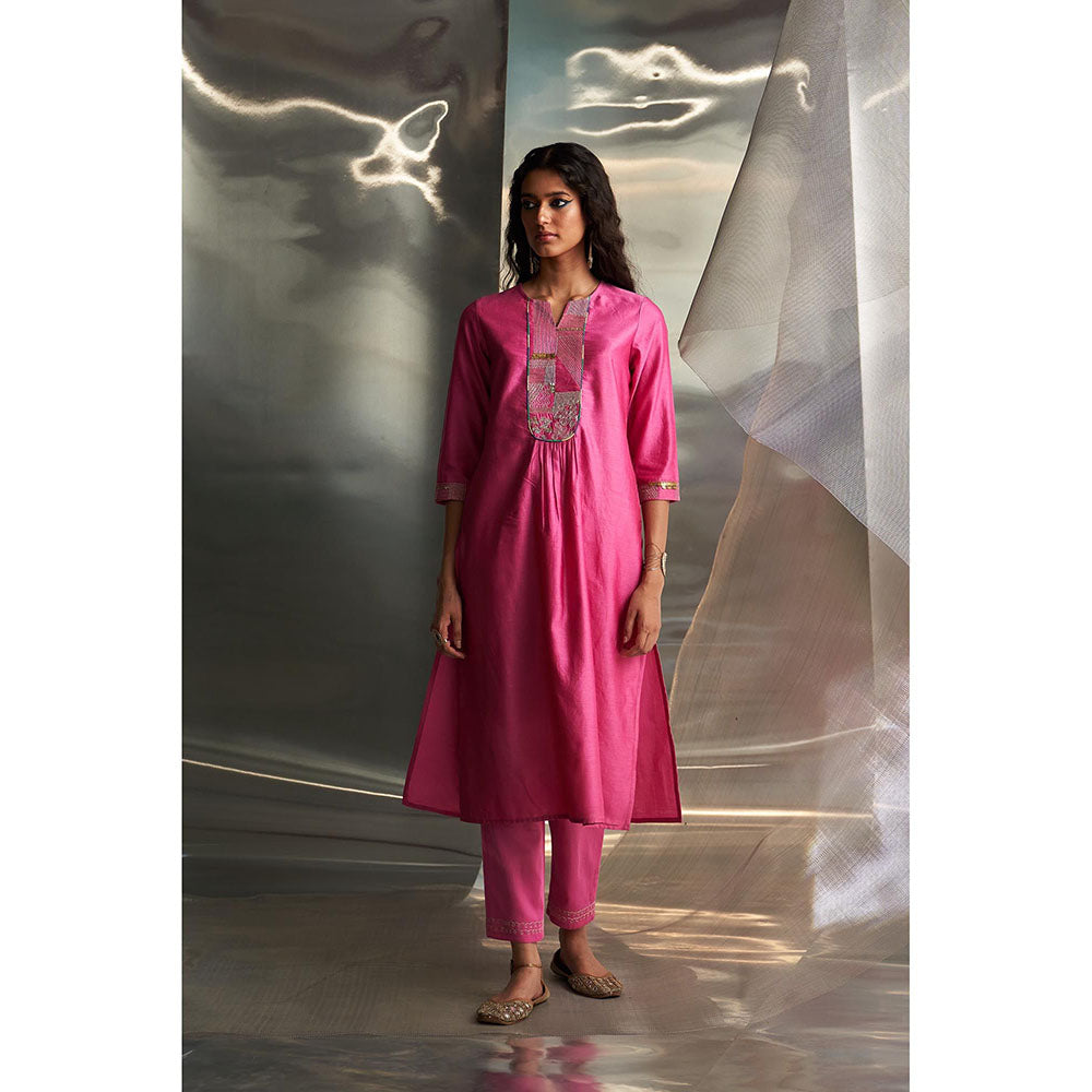 Charkhee Pink Mis'R Embroidered Gathered Kurta with Pant and Dupatta (Set of 3)