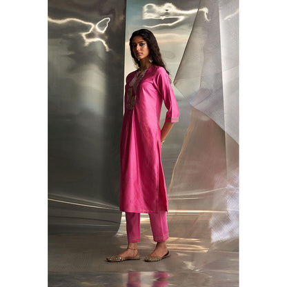 Charkhee Pink Mis'R Embroidered Gathered Kurta with Pant and Dupatta (Set of 3)