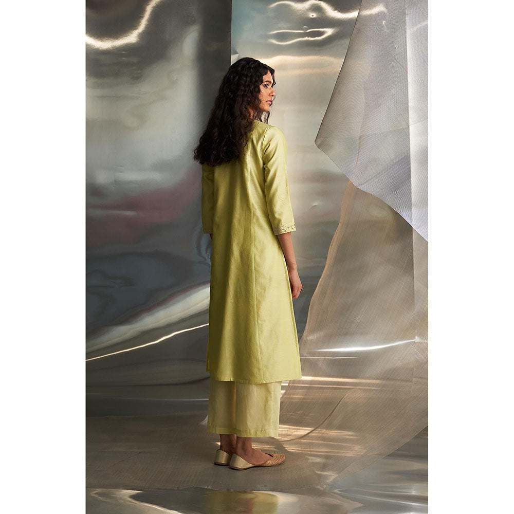 Charkhee Lime Green Mis'R Embroidered Straight Kurta with Pant and Dupatta (Set of 3)