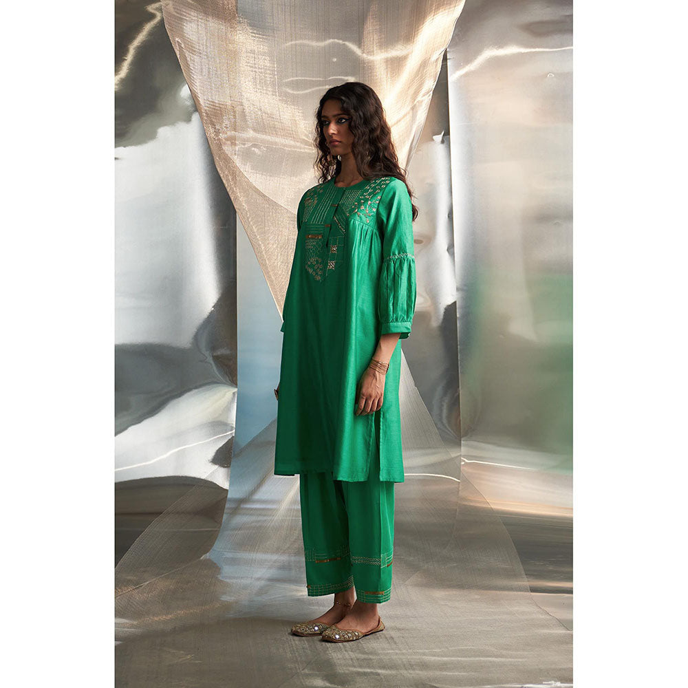 Charkhee Green Misr'S Embroidered Kurta with Pant and Dupatta (Set of 3)