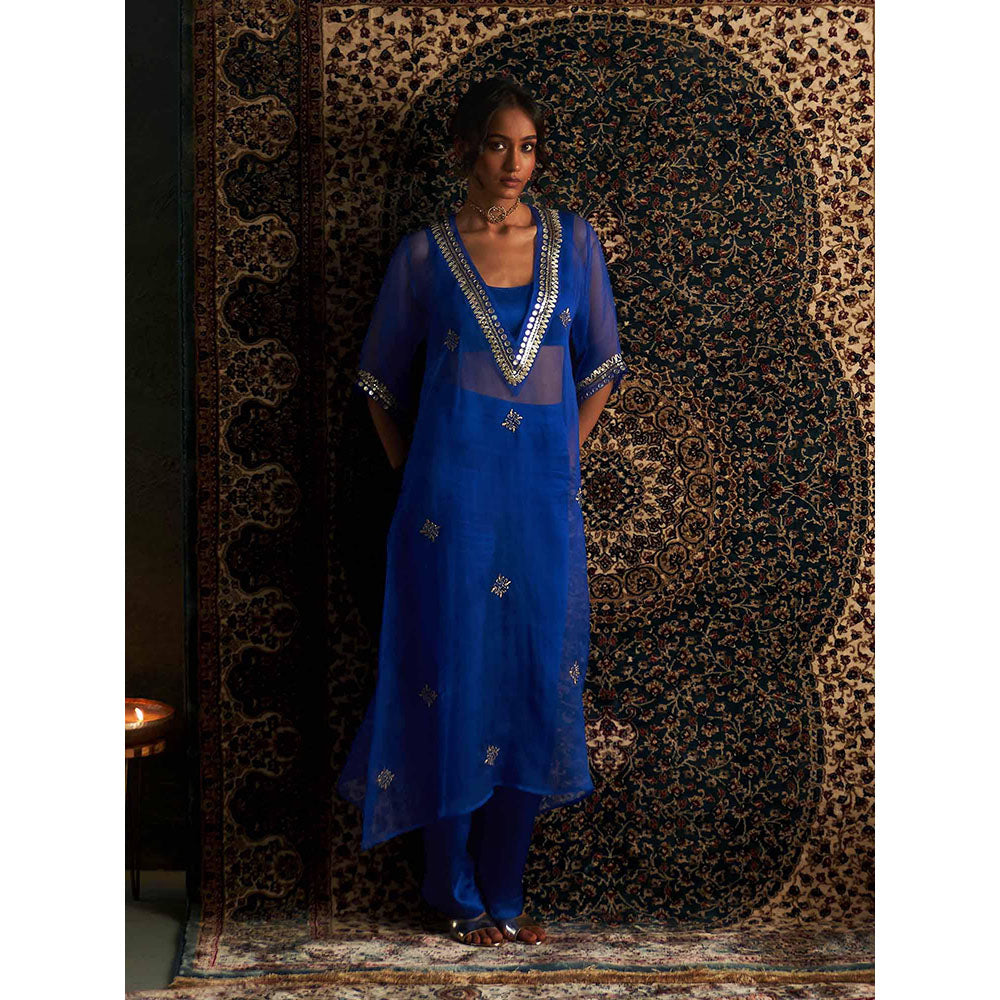 Charkhee Blue Neel Embroidered V Neck Kurta with Bustier and Pant (Set of 3)