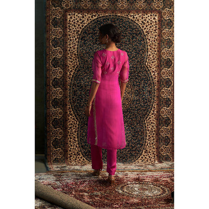 Charkhee Pink Prarambh Embroidered Straight Kurta with Pant (Set of 2)