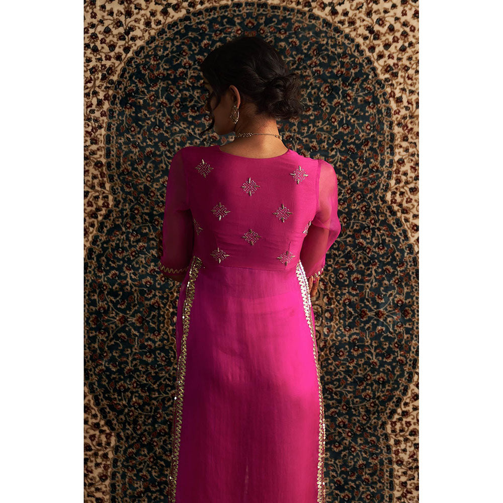 Charkhee Pink Prarambh Embroidered Straight Kurta with Pant (Set of 2)