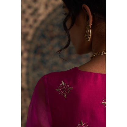 Charkhee Pink Prarambh Embroidered Straight Kurta with Pant (Set of 2)