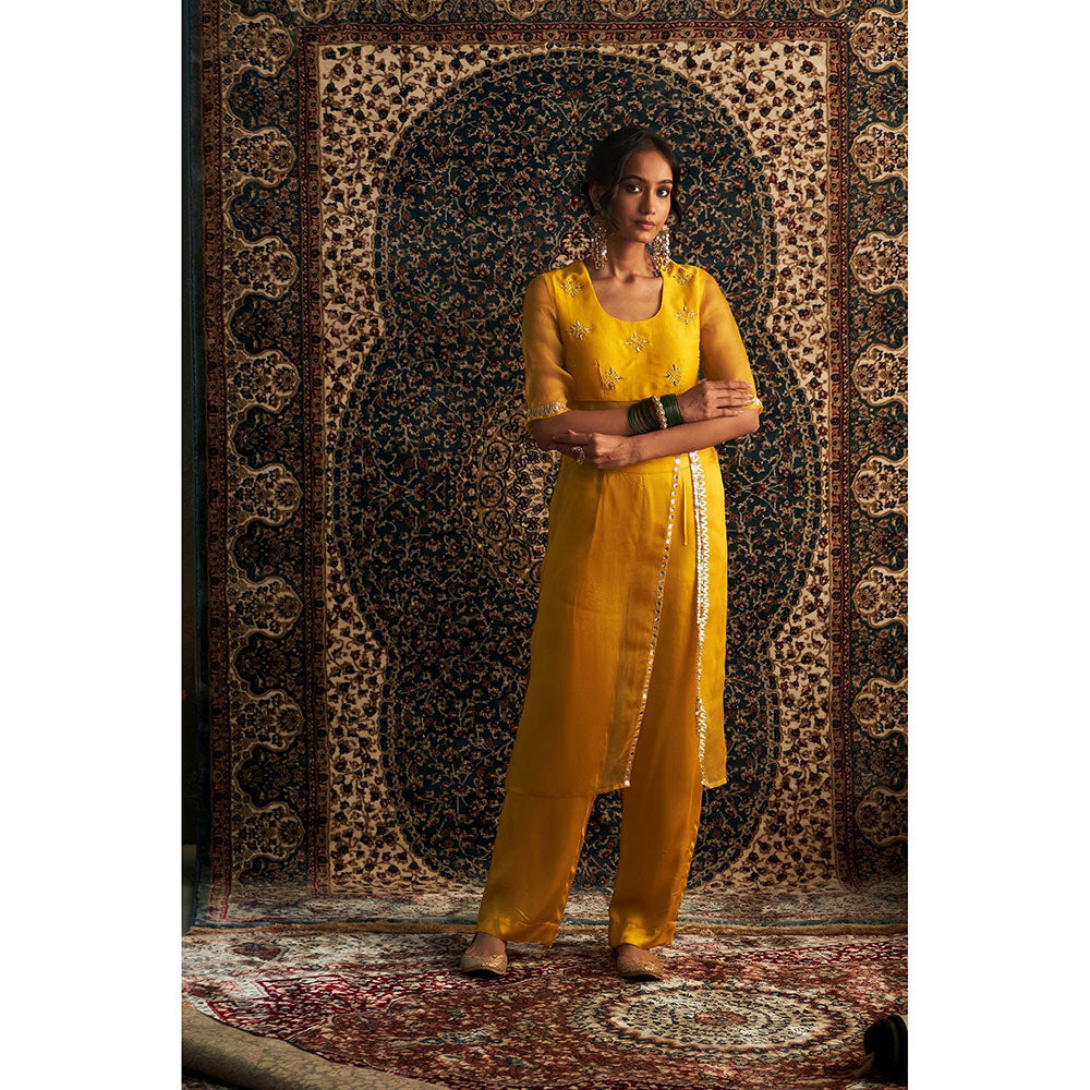 Charkhee Yellow Prarambh Embroidered Straight Kurta with Pant (Set of 2)