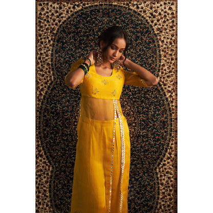 Charkhee Yellow Prarambh Embroidered Straight Kurta with Pant (Set of 2)