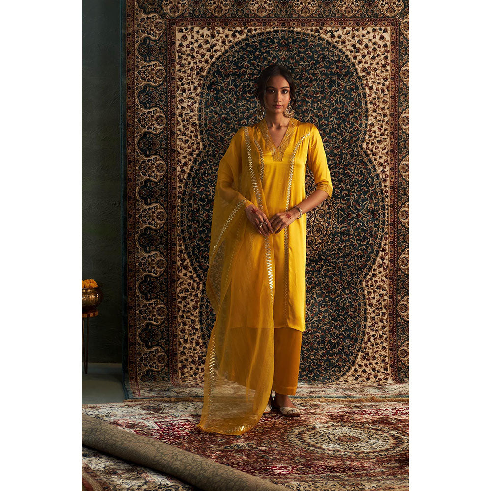 Charkhee Yellow Marigold Embroidered Kurta with Pant and Dupatta (Set of 3)