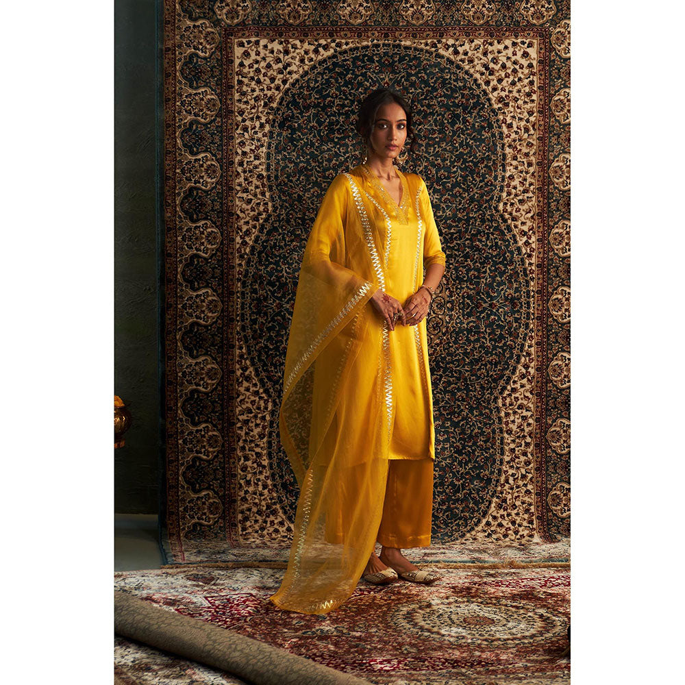 Charkhee Yellow Marigold Embroidered Kurta with Pant and Dupatta (Set of 3)
