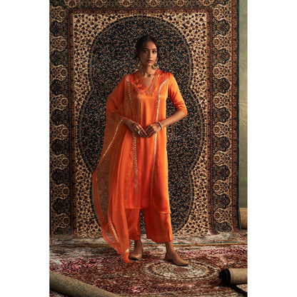 Charkhee Orange Saffron Embroidered Kurta with Pant and Dupatta (Set of 3)