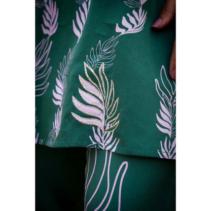 Charkhee Green Printed Sleeveless Co-Ord (Set of 2)