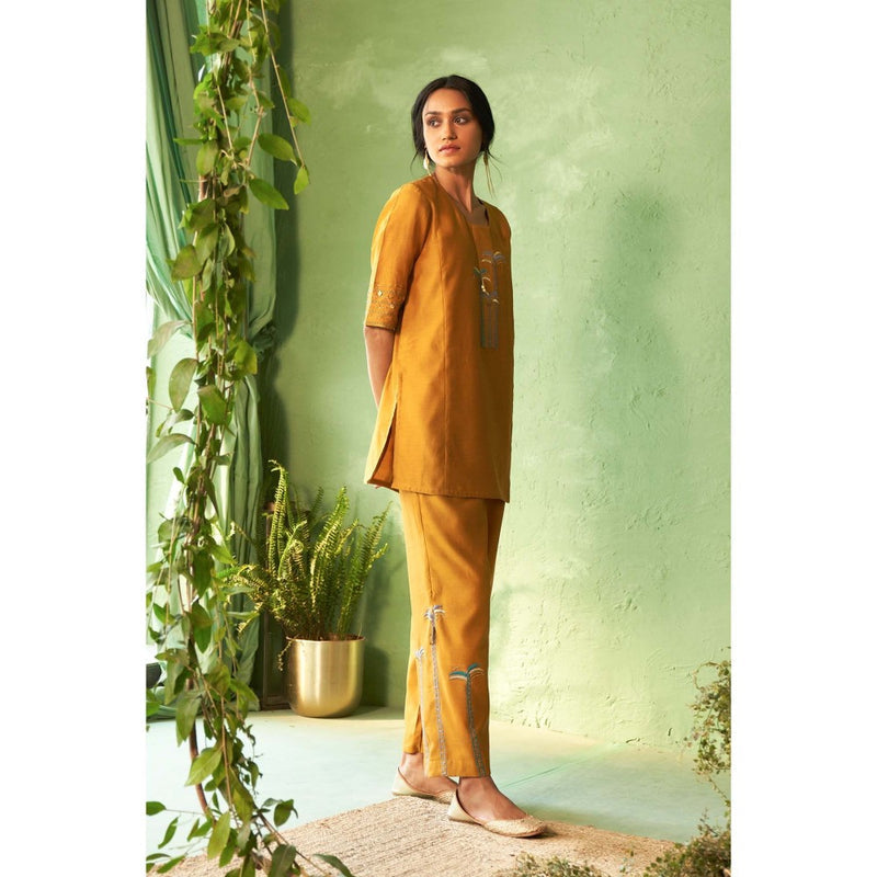 Charkhee Mustard Kinaara Co-Ord Set