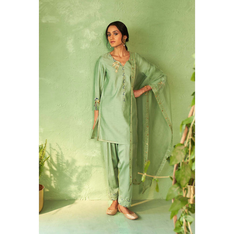 Charkhee Green Kinaara Short Kurti with Salwar and Dupatta