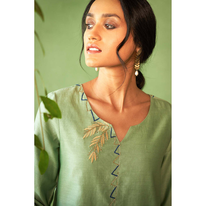 Charkhee Green Kinaara Short Kurti with Salwar and Dupatta