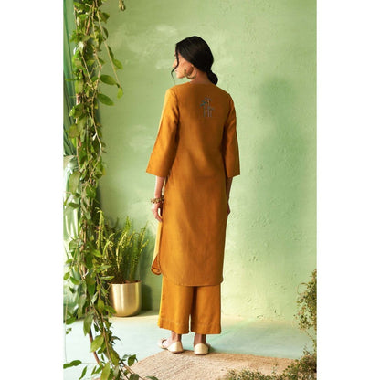 Charkhee Mustard Kinaara Kurta with Pant and Dupatta