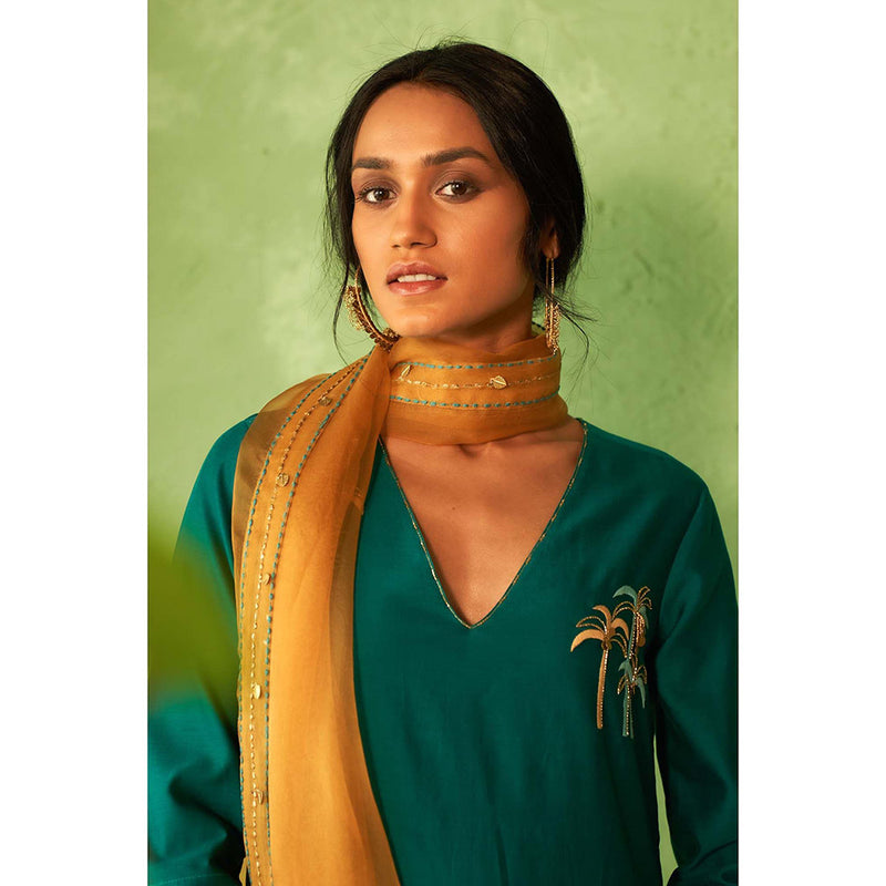 Charkhee Teal Kinaara Kurta with Pant and Dupatta